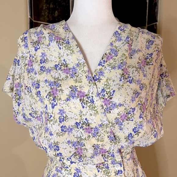 FRNCH Paris Floral Print Romantic Dress Size Medium - Picture 2 of 9